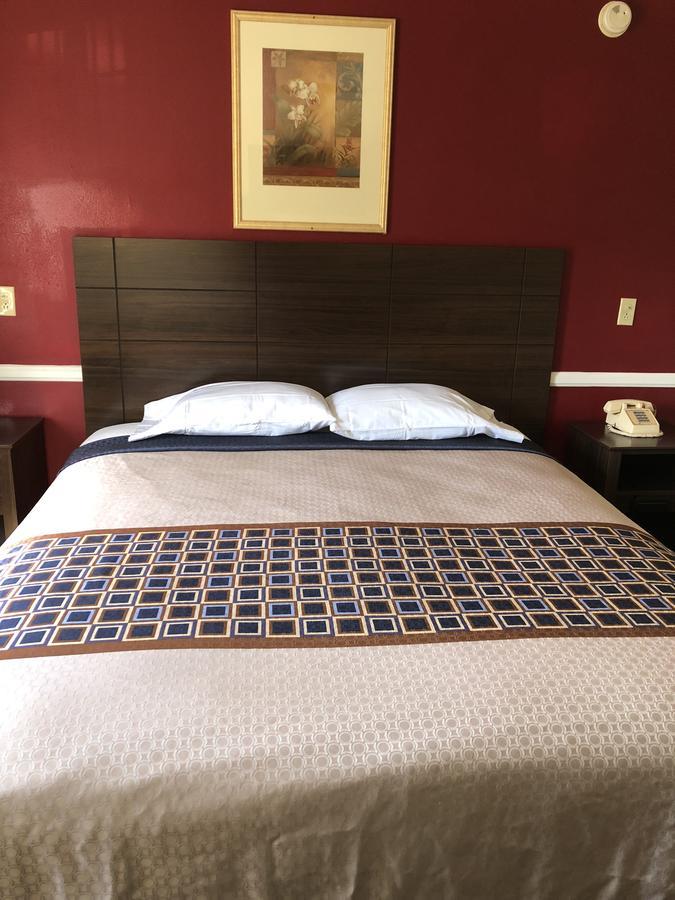 Whittier Travel Inn Extérieur photo