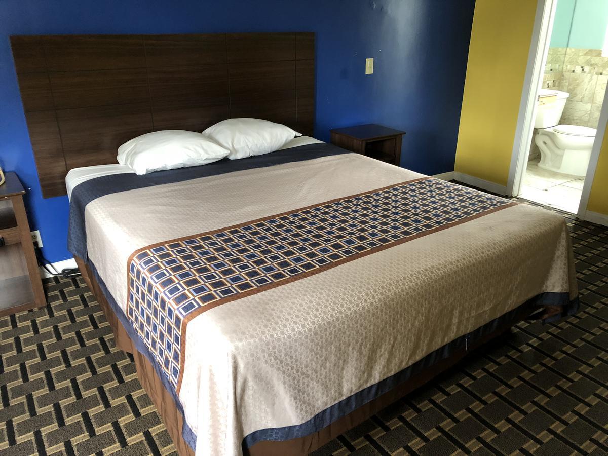 Whittier Travel Inn Extérieur photo